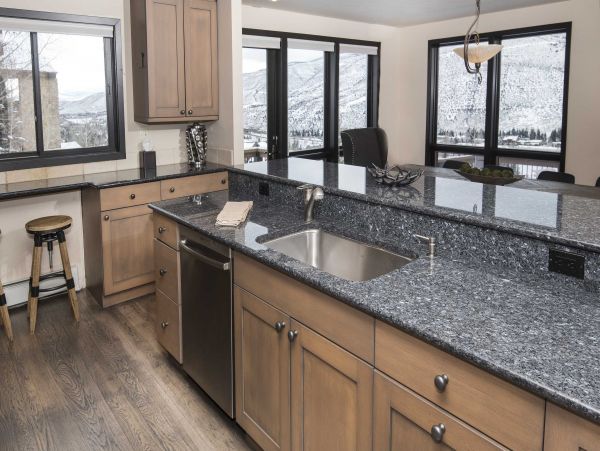 Stunning Views Vail Vacation Condo Four Bedroom