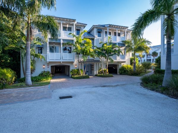 Luxury Vacation Residence with Amazings Views & Amenities