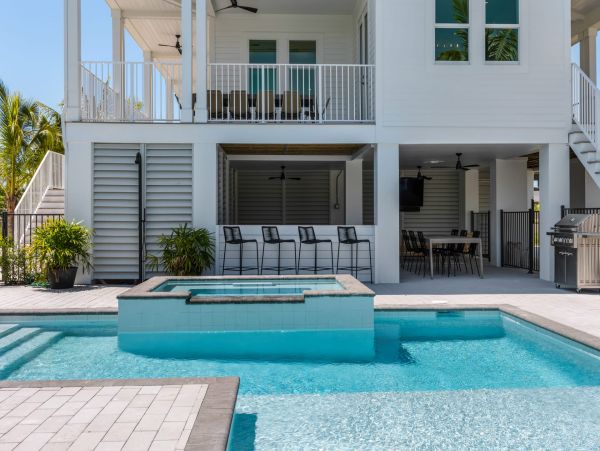 Key West Sunny Home with 6 Bedrooms and Pool