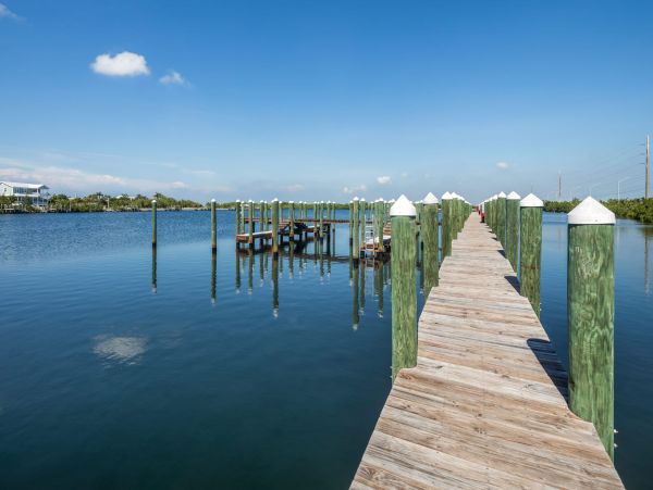 Key West Sunny Home with 6 Bedrooms and Pool