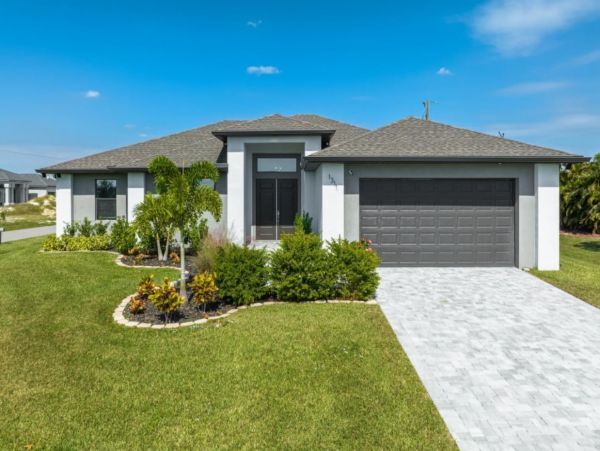 Ultimate Vacation Rentals in Cape Coral: Book Your Dream Getaway Now!