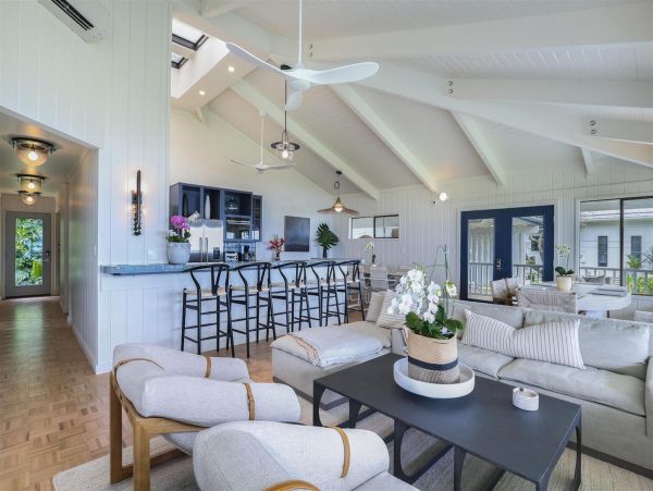 Ocean View Luxury Vacation Home in Anini Beach, Princeville