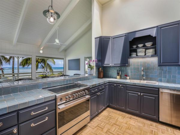 Ocean View Luxury Vacation Home in Anini Beach, Princeville