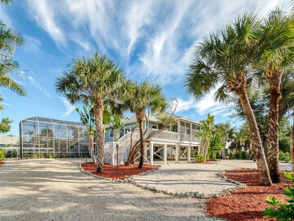 Sanibel Vacation Pool Home Three Bedrooms Sleeps 6 Guests