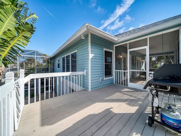 Sanibel Vacation Pool Home Three Bedrooms Sleeps 6 Guests