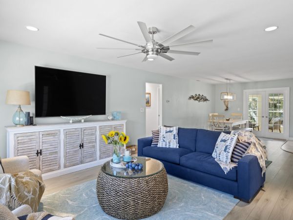 Sanibel Vacation Home Three Bedroom Walk to Beach