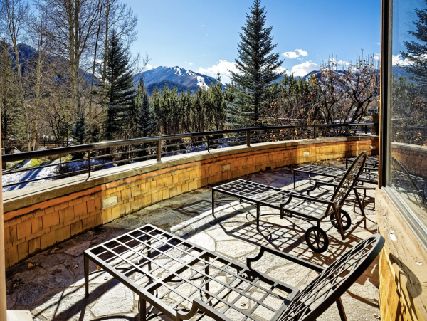 New Addition to the Luxury Aspen Rental Market.