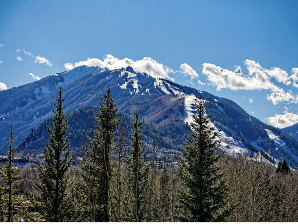 New Addition to the Luxury Aspen Rental Market.