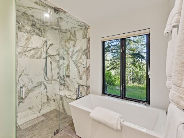 Snowmass Luxury Vacation Mountain Home with Great Amenities