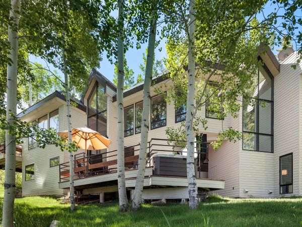 Snowmass Luxury Vacation Mountain Home with Great Amenities