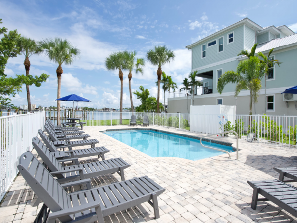 Fantastic Vacation Home with 4 Bedrooms in Fort Myers Beach
