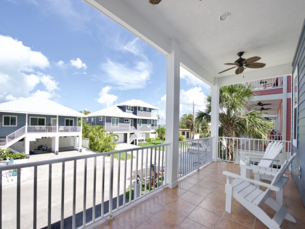Fantastic Vacation Home with 4 Bedrooms in Fort Myers Beach
