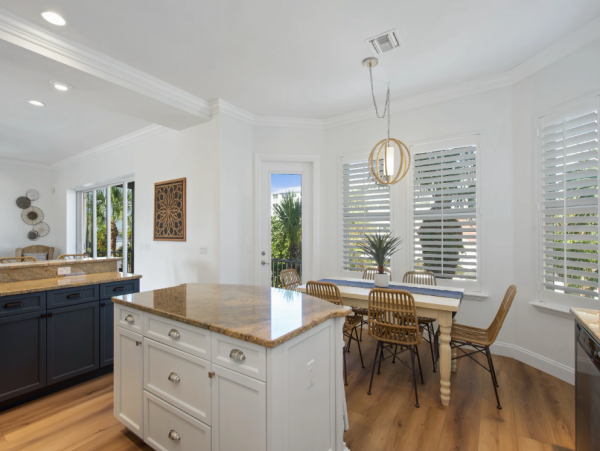Fantastic Vacation Home with 4 Bedrooms in Fort Myers Beach