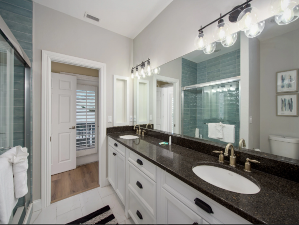 Fantastic Vacation Home with 4 Bedrooms in Fort Myers Beach