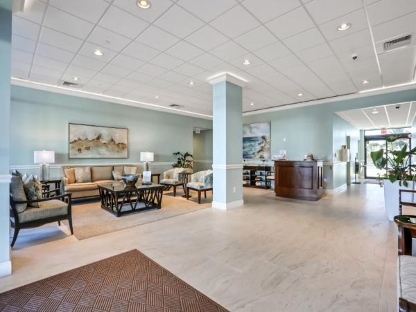 Marco Island Vacation Condo One Bedroom on Beach