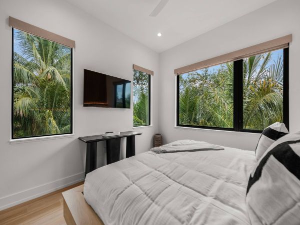 Walk to Beach Anna Maria Island Vacation Home Four Bedroom