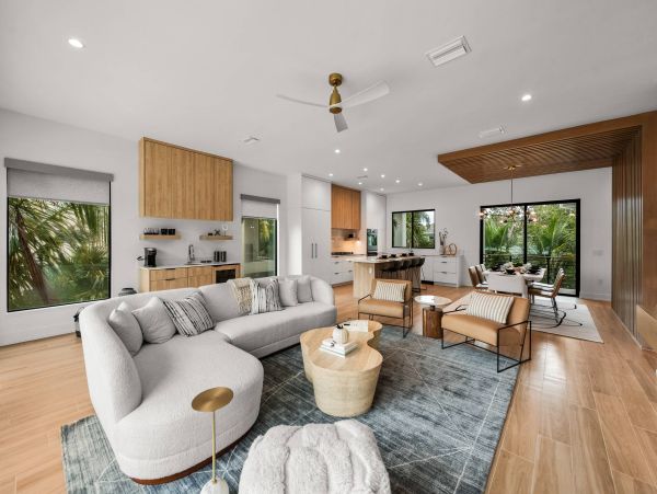 Walk to Beach Anna Maria Island Vacation Home Four Bedroom