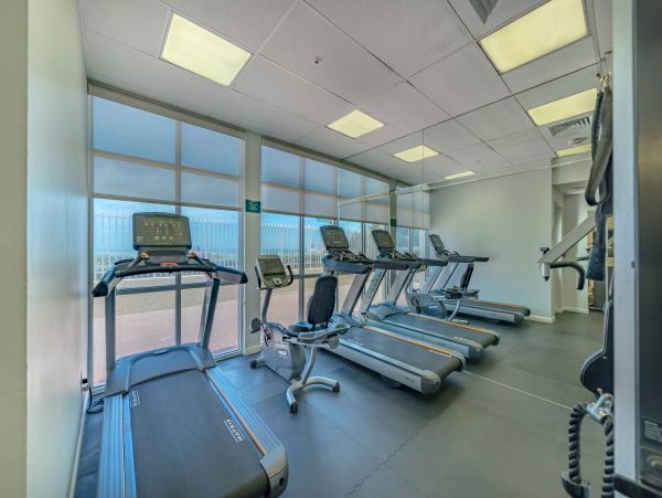 Stunning Beachfront 3 Bedroom Vacation Condo in Marco Island