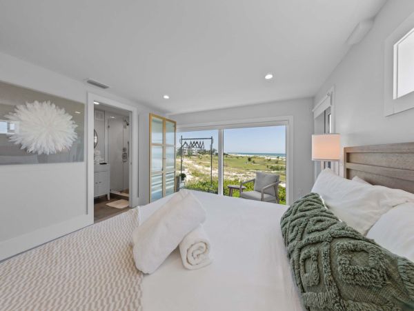 Luxurious Gulf Front Anna Maria Island Vacation Estate