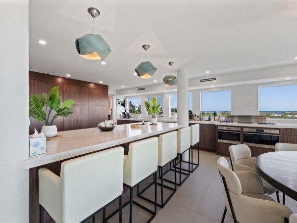 Luxurious Gulf Front Anna Maria Island Vacation Estate
