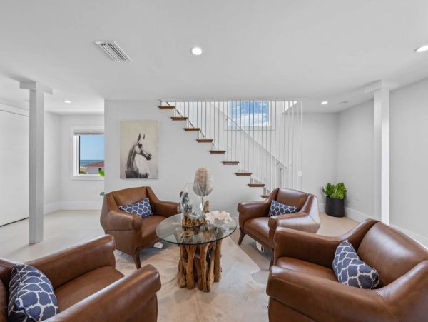 Luxurious Gulf Front Anna Maria Island Vacation Estate