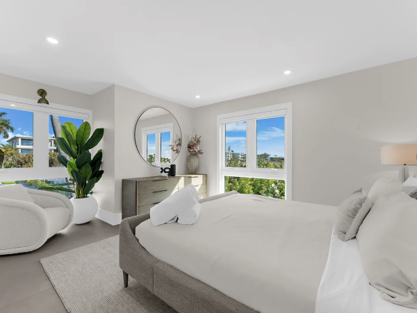 Luxurious Gulf Front Anna Maria Island Vacation Estate