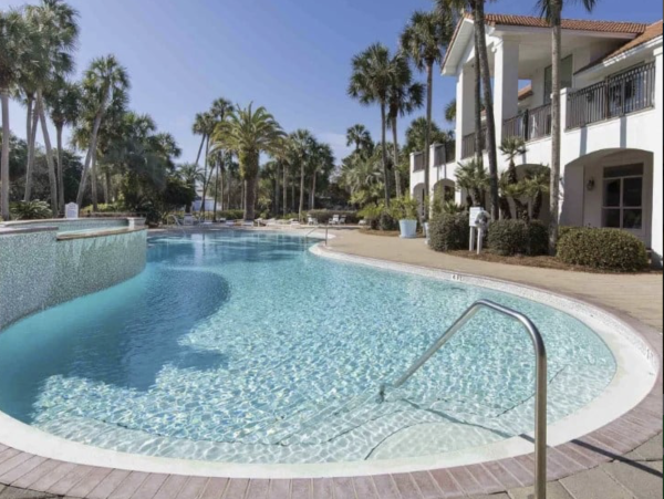 Stroll To Destin's Most Beautiful Beach