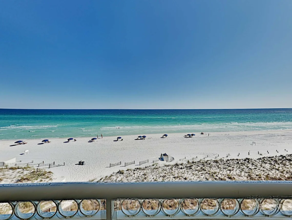 Your Dream Destin Getaway with Wonderful Views Awaits
