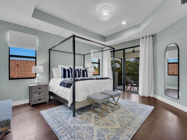 Naples Vacation Home Five Bedroom