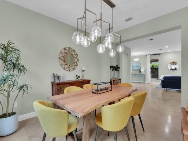 Naples Vacation Home Five Bedroom
