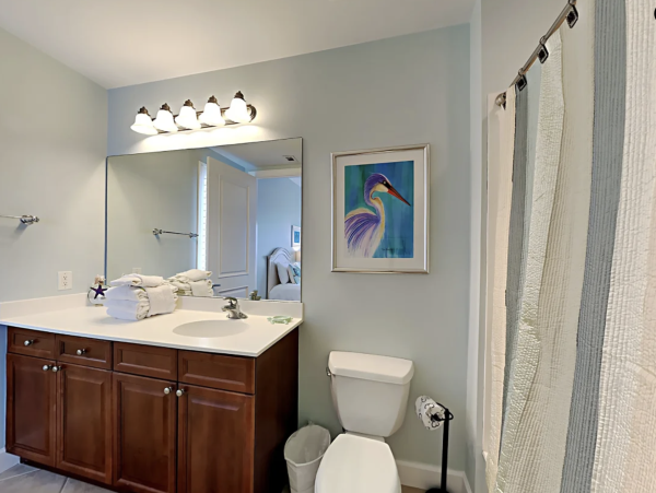 Waterfront Views Destin Pool Condo Stroll to Beach