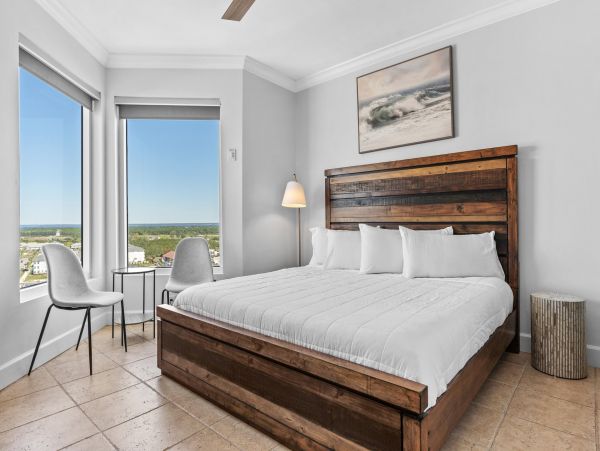 Destin Three Bedroom Oceanfront Vacation Condo