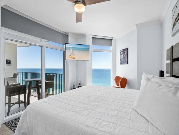 Destin Three Bedroom Oceanfront Vacation Condo