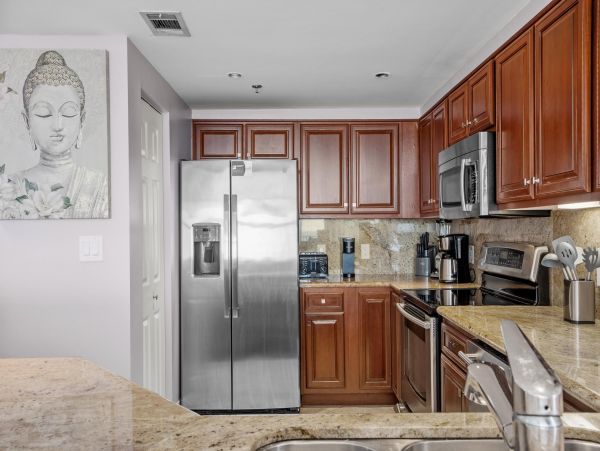Destin Three Bedroom Oceanfront Vacation Condo