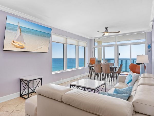 Destin Three Bedroom Oceanfront Vacation Condo