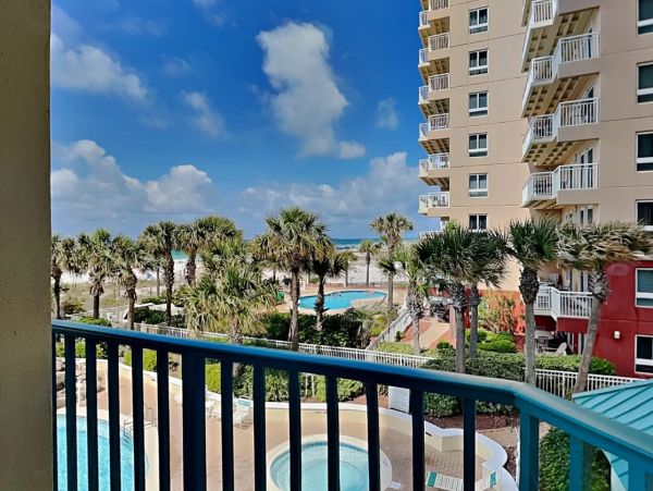 Destin, Florida Luxury Beachfront Condo - Gulf Front 3-Bedroom Vacation Rental