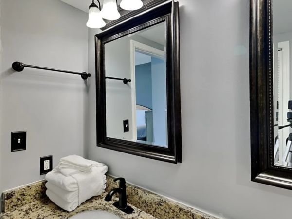 Destin, Florida Luxury Beachfront Condo - Gulf Front 3-Bedroom Vacation Rental