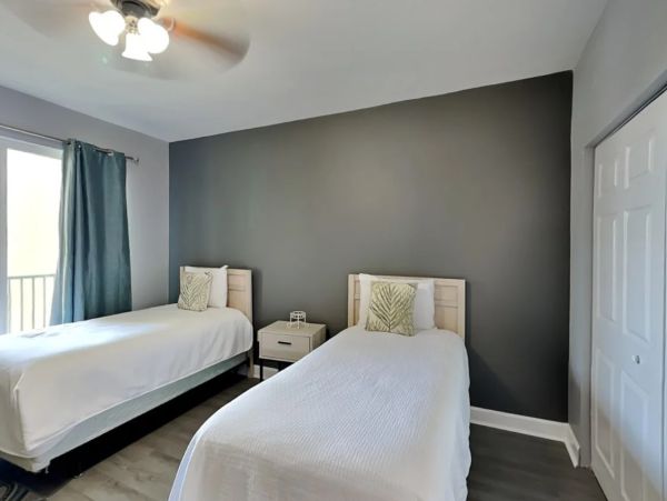 Destin, Florida Luxury Beachfront Condo - Gulf Front 3-Bedroom Vacation Rental