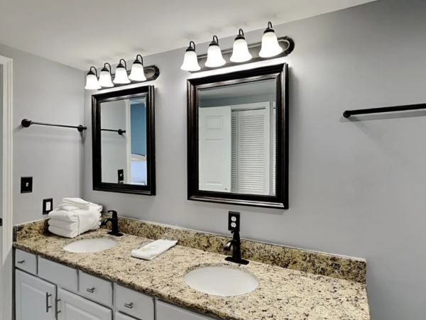 Destin, Florida Luxury Beachfront Condo - Gulf Front 3-Bedroom Vacation Rental