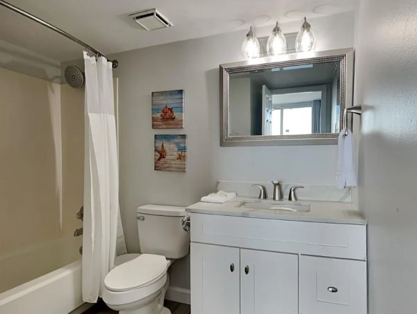 Destin Gulf View Two Bedroom Coastal Retreat