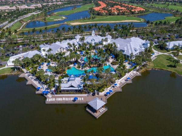 Naples Vacation Pool Home Three Bedroom