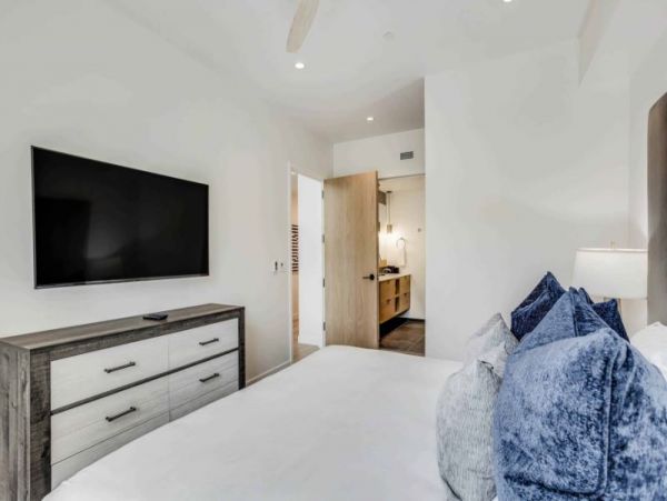 Mountain Luxury Snowmass 2 Bedroom Vacation Condo