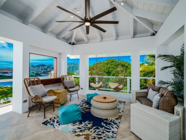 Luxury St. Thomas Vacation Villa with Amazing Amenities