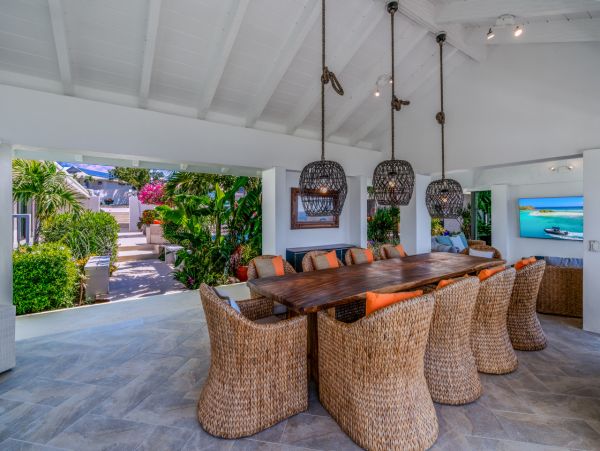 Luxury St. Thomas Vacation Villa with Amazing Amenities