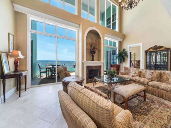 Luxurious Gulf Front Vacation Rental in Panama City Beach