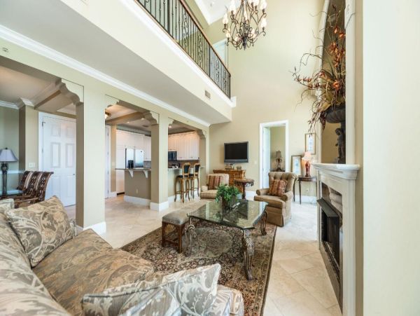 Luxurious Gulf Front Vacation Rental in Panama City Beach