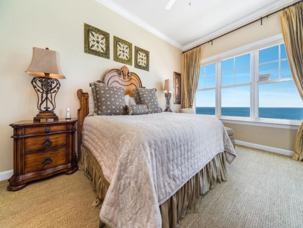 Luxurious Gulf Front Vacation Rental in Panama City Beach