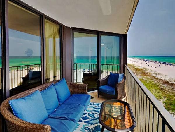 2 Bedroom Condo in the heart of Panama City