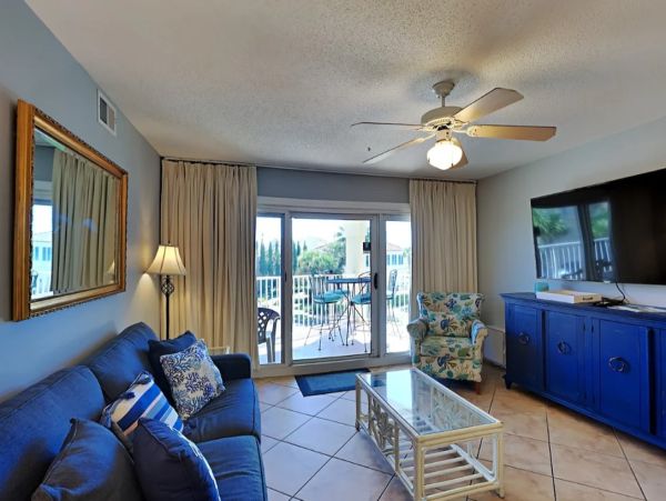Three Bedroom Vacation Getaway in Miramar Beach