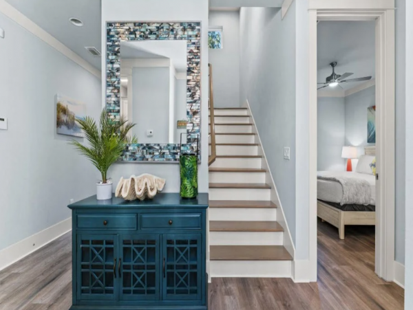 Beautiful 4 Bedroom Retreat in Miramar Beach